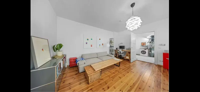 2-Zimmer-Wohnung am Hackeschen Markt — photo 1